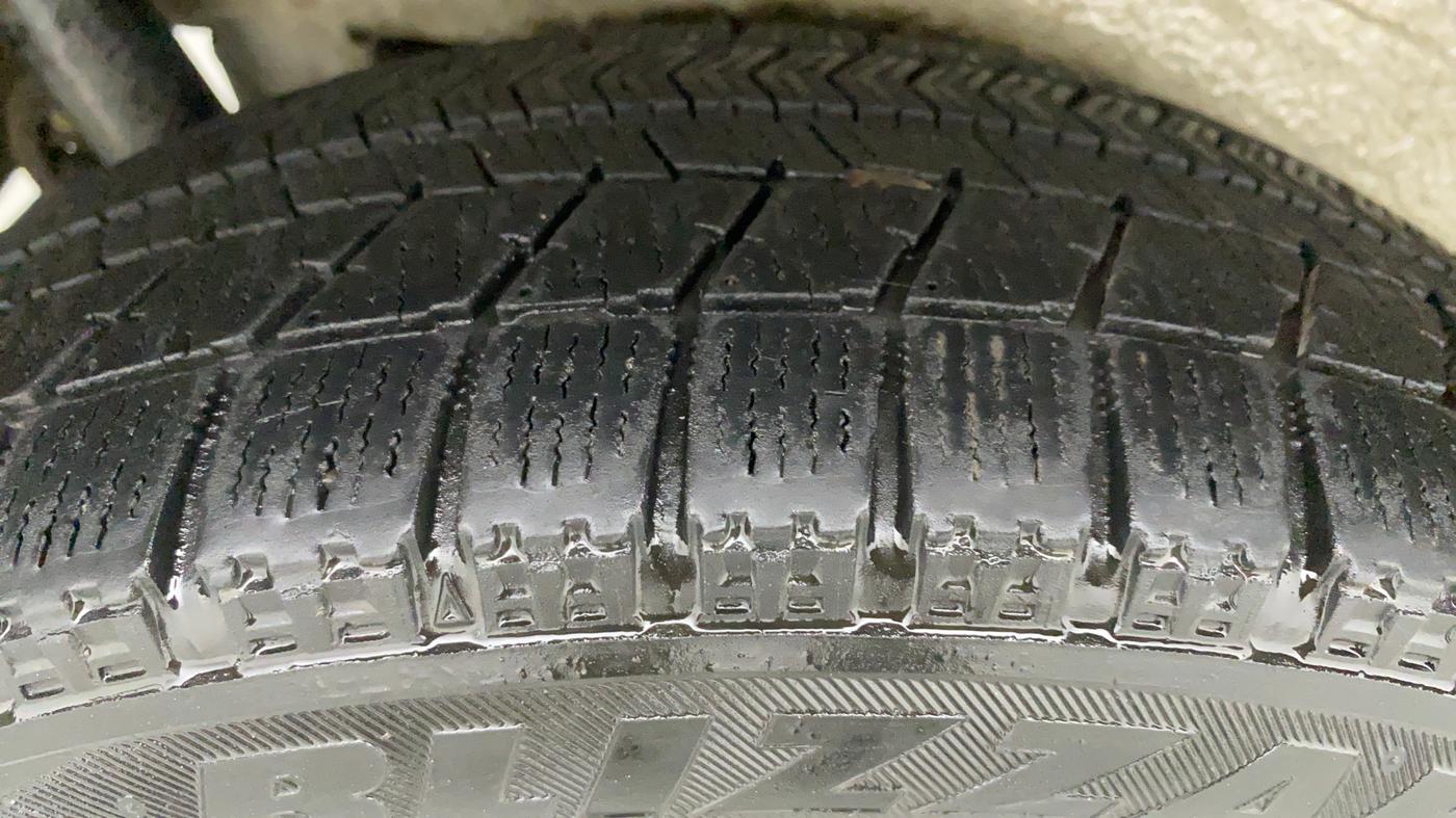 2018 Maruti Wagon R 1.0 LXI CNG, CNG, Manual, 61,540 km, Right Rear Tyre Tread