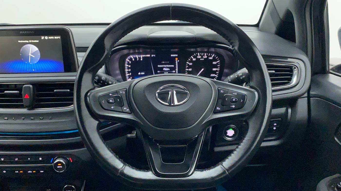 2021 Tata ALTROZ XZ PLUS I-TURBO PETROL DARK EDITION, Petrol, Manual, 21,424 km, Steering Wheel Close Up