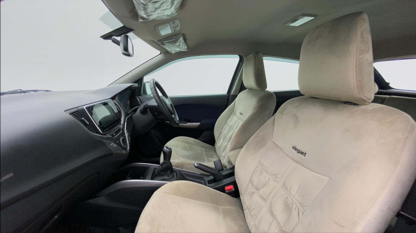 2020 Toyota Glanza V MT PETROL, Petrol, Manual, 25,292 km, Right Side Front Door Cabin