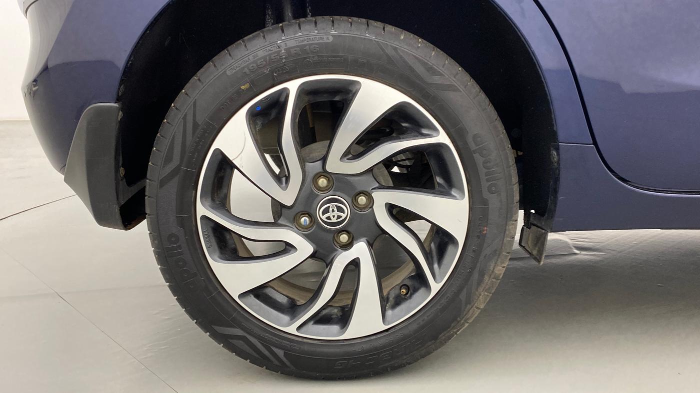 2020 Toyota Glanza V MT PETROL, Petrol, Manual, 25,292 km, Right Rear Wheel