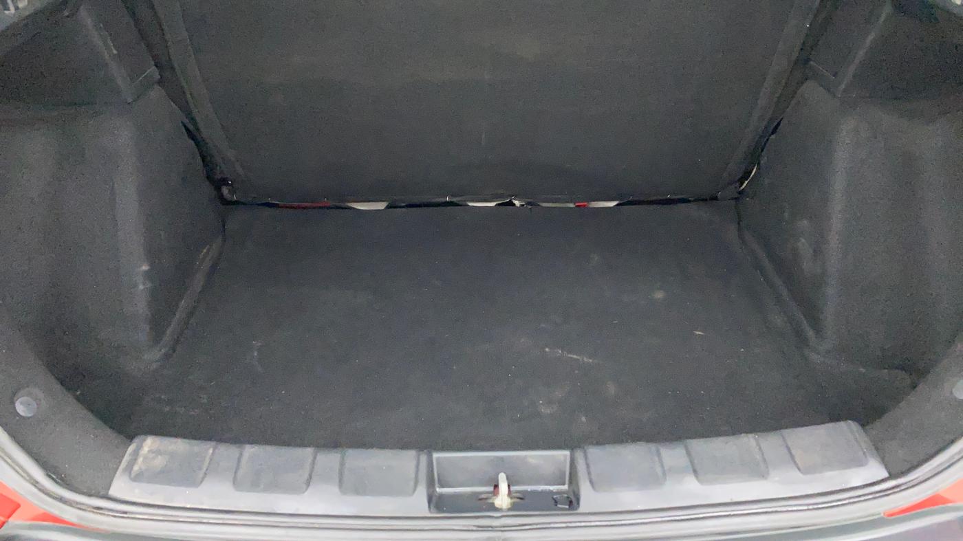 2018 Tata NEXON XM 1.2, Petrol, Manual, 58,008 km, Boot Inside