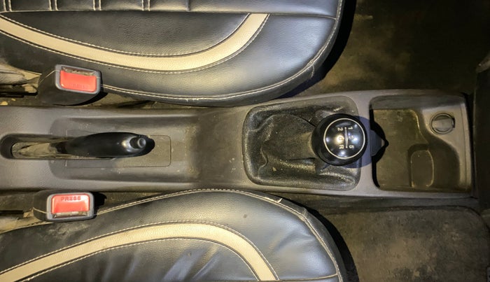 2014 Hyundai Eon MAGNA +, Petrol, Manual, 89,443 km, Gear Lever