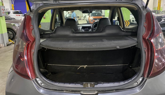 2014 Hyundai Eon MAGNA +, Petrol, Manual, 89,443 km, Boot Inside