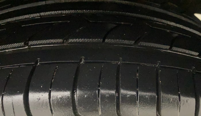 2018 Maruti Baleno ALPHA DIESEL 1.3, Diesel, Manual, 1,10,979 km, Left Rear Tyre Tread