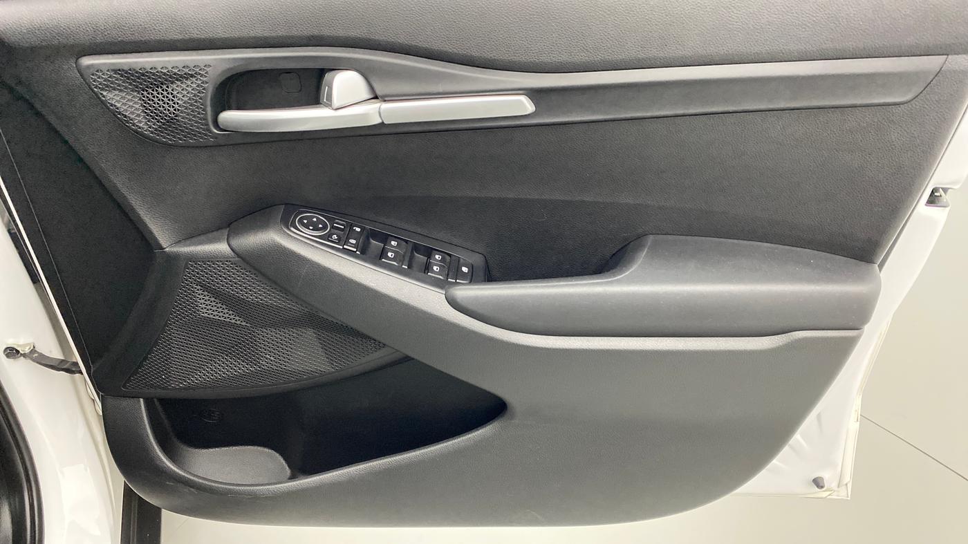 2020 KIA SELTOS HTK PLUS 1.5 DIESEL, Diesel, Manual, 26,045 km, Driver Side Door Panels Control