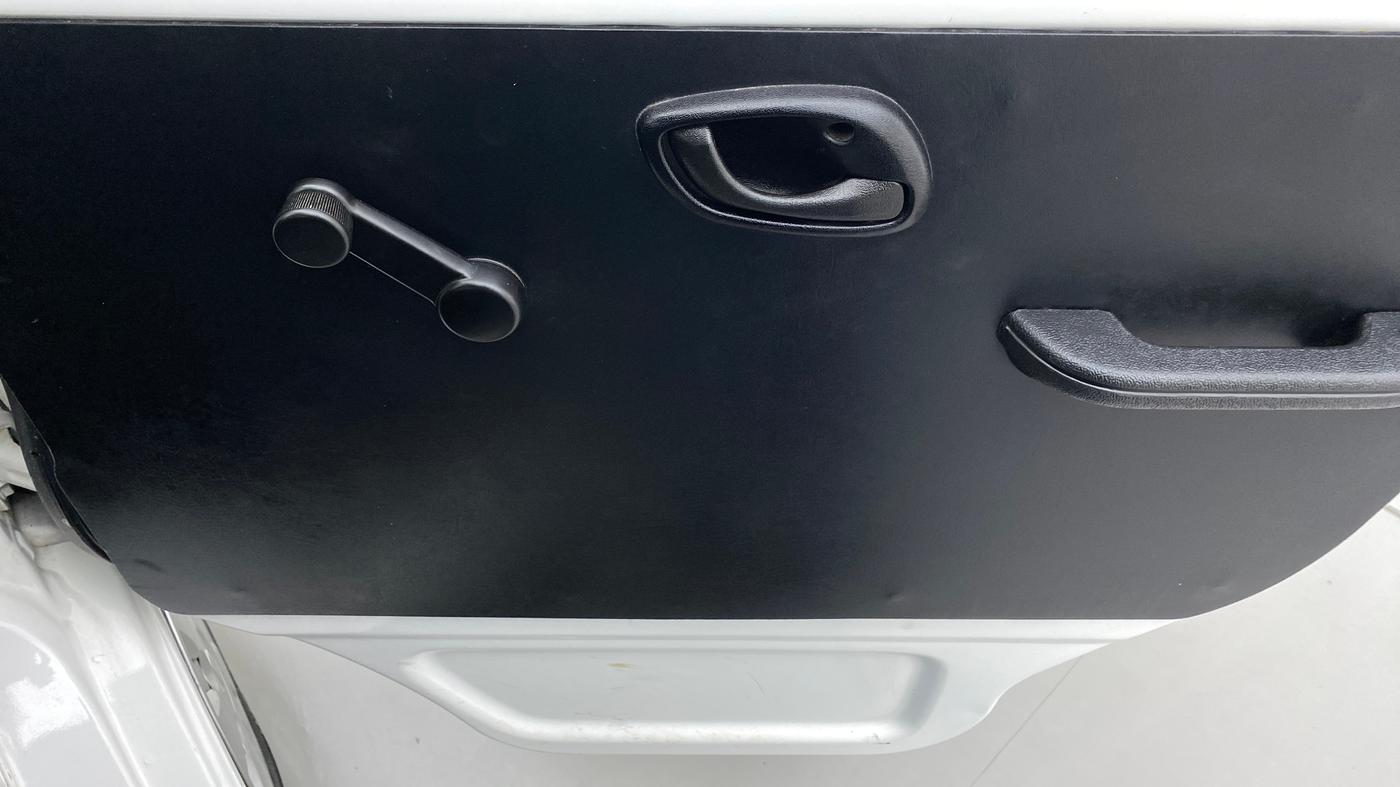 2020 Maruti Eeco 5 STR WITH AC PLUSHTR, Petrol, Manual, 13,368 km, Driver Side Door Panels Control