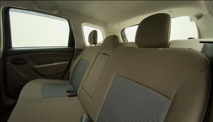 2019 Renault Duster 110 PS RXS 4X2 AMT DIESEL, Diesel, Automatic, 66,800 km, Right Side Rear Door Cabin