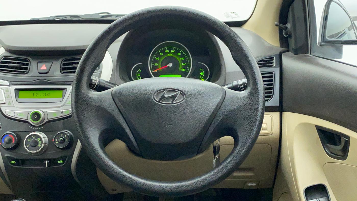 2015 Hyundai Eon MAGNA PLUS, Petrol, Manual, 19,479 km, Steering Wheel Close Up