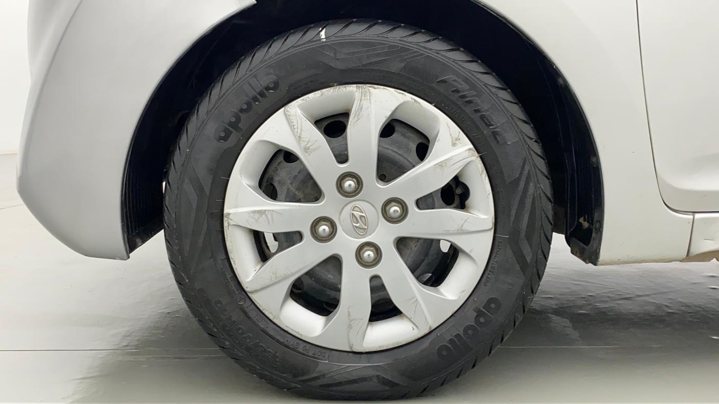 2015 Hyundai Eon MAGNA PLUS, Petrol, Manual, 19,479 km, Left Front Wheel