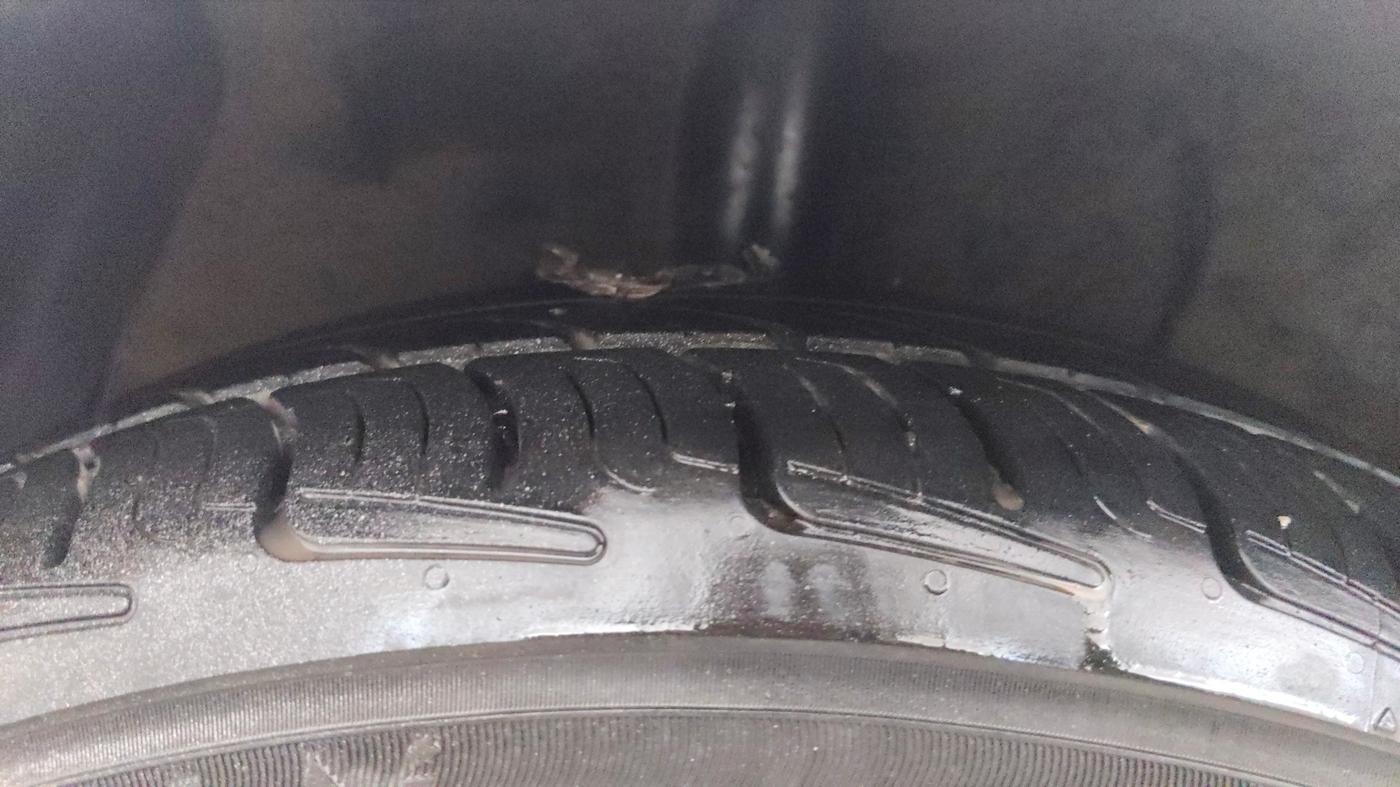 2016 Hyundai Xcent SX 1.2 (O), Petrol, Manual, 38,283 km, Right Rear Tyre Tread