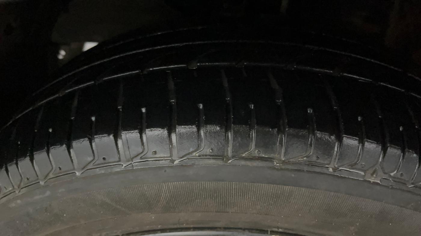 2020 Maruti XL6 ZETA MT, Petrol, Manual, 81,280 km, Left Front Tyre Tread