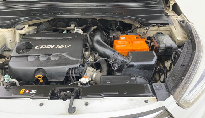 2015 Hyundai Creta SX 1.6 DIESEL, Diesel, Manual, 88,070 km, Engine View - Left