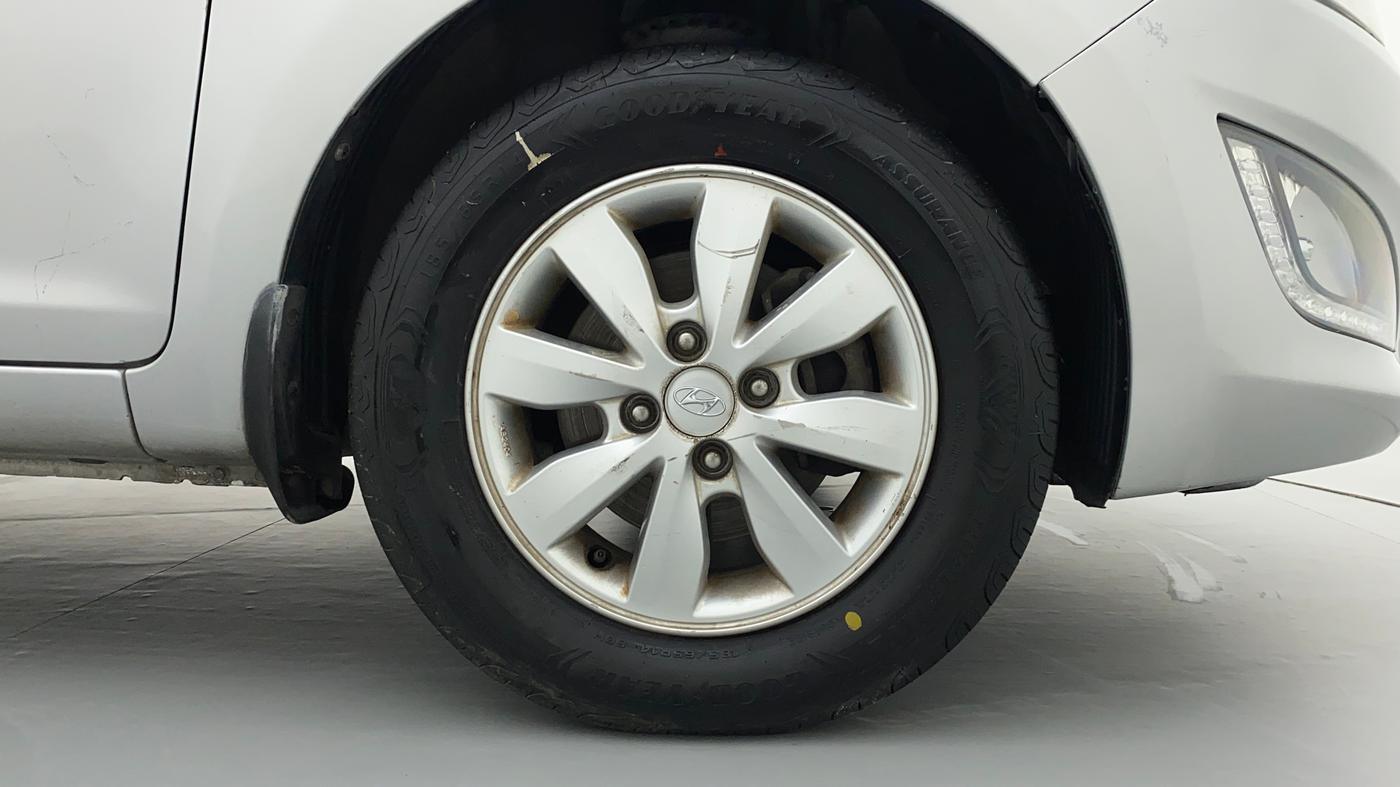 2013 Hyundai i20 SPORTZ 1.4 CRDI, Diesel, Manual, 48,099 km, Right Front Wheel