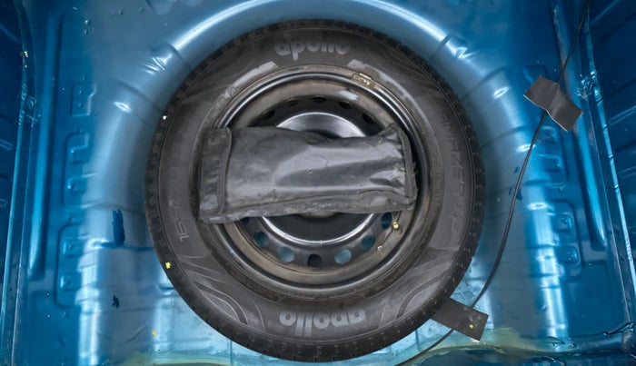 2020 Renault Kwid RXT, Petrol, Manual, 11,105 km, Spare Tyre