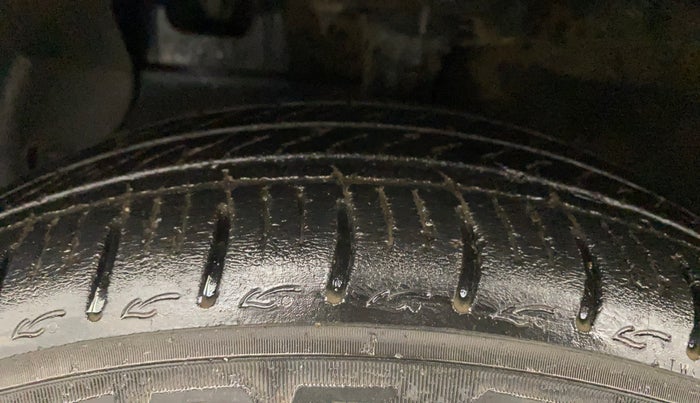 2022 Hyundai AURA SX 1.2 CNG, CNG, Manual, 58,622 km, Left Front Tyre Tread
