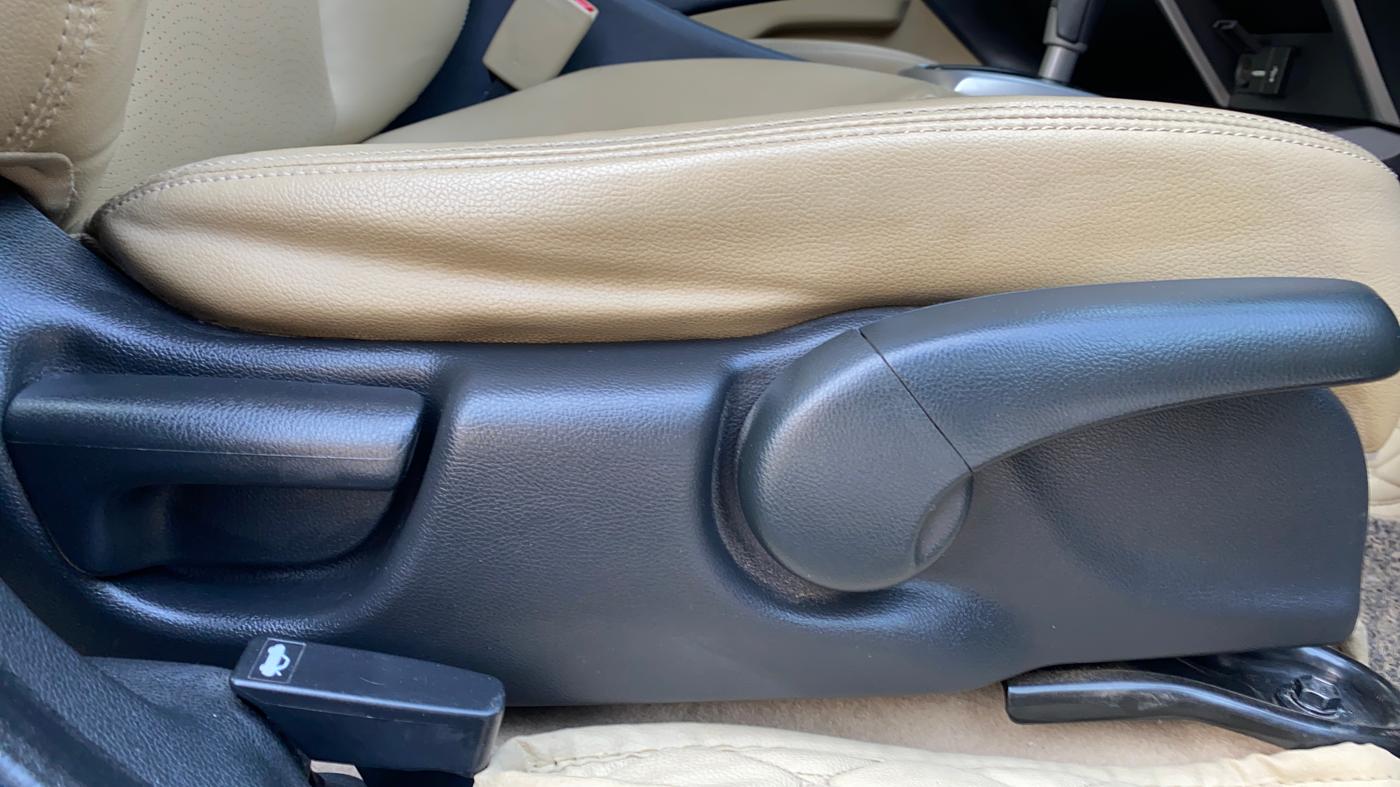 2018 Honda City 1.5L I-VTEC VX CVT, Petrol, Automatic, 41,986 km, Driver Side Adjustment Panel