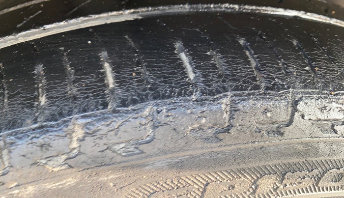 2018 Honda City 1.5L I-VTEC VX CVT, Petrol, Automatic, 41,960 km, Right Rear Tyre Tread