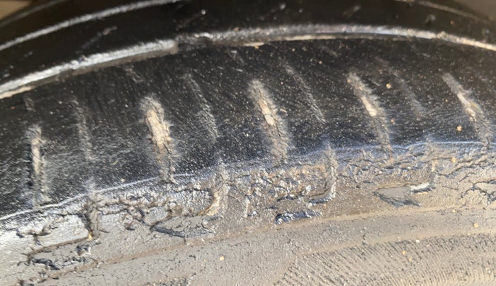 2018 Honda City 1.5L I-VTEC VX CVT, Petrol, Automatic, 41,960 km, Left Front Tyre Tread