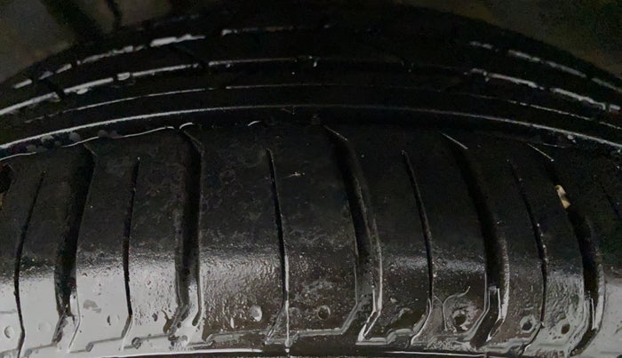 2019 Tata NEXON XZA+ 1.5, Diesel, Automatic, 75,084 km, Left Rear Tyre Tread