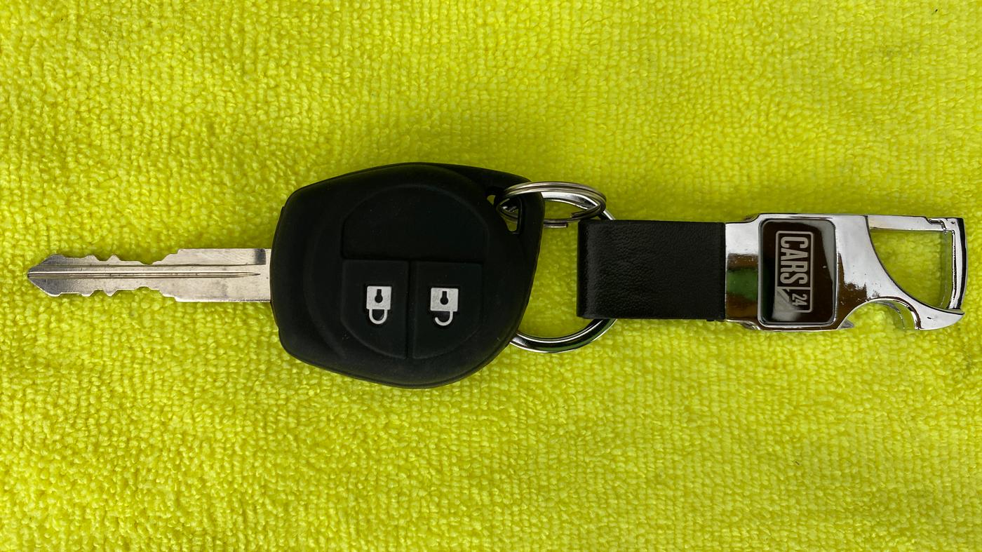 2019 Maruti Vitara Brezza VDI, Diesel, Manual, 29,966 km, Key Close Up