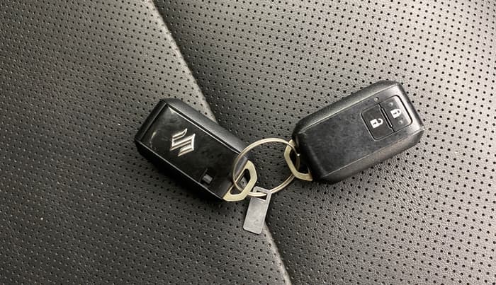 2023 Maruti XL6 ALPHA PLUS MT, Petrol, Manual, 53,639 km, Key Close Up