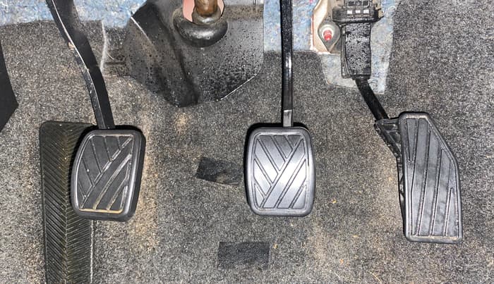2023 Maruti XL6 ALPHA PLUS MT, Petrol, Manual, 53,639 km, Pedals