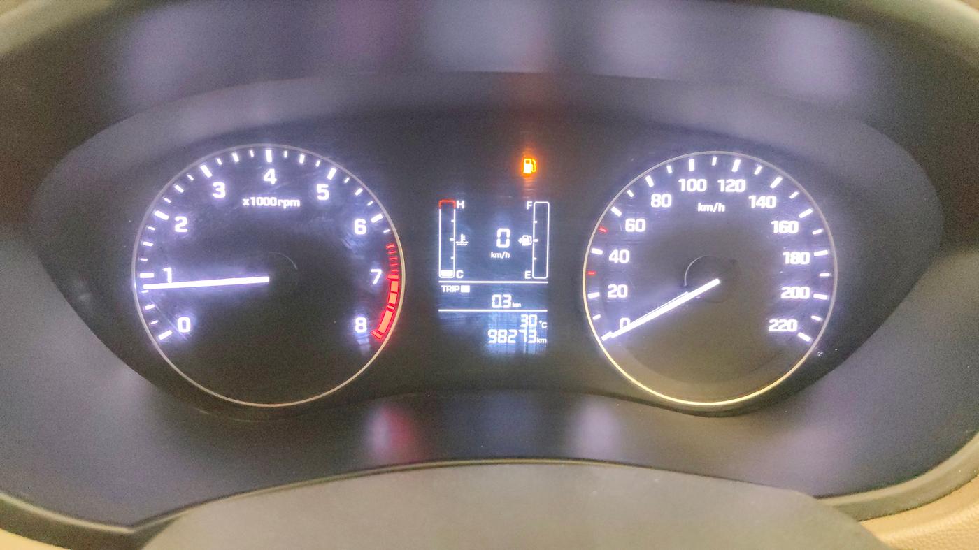 2015 Hyundai Elite i20 SPORTZ 1.2, Petrol, Manual, 98,270 km, Odometer Image