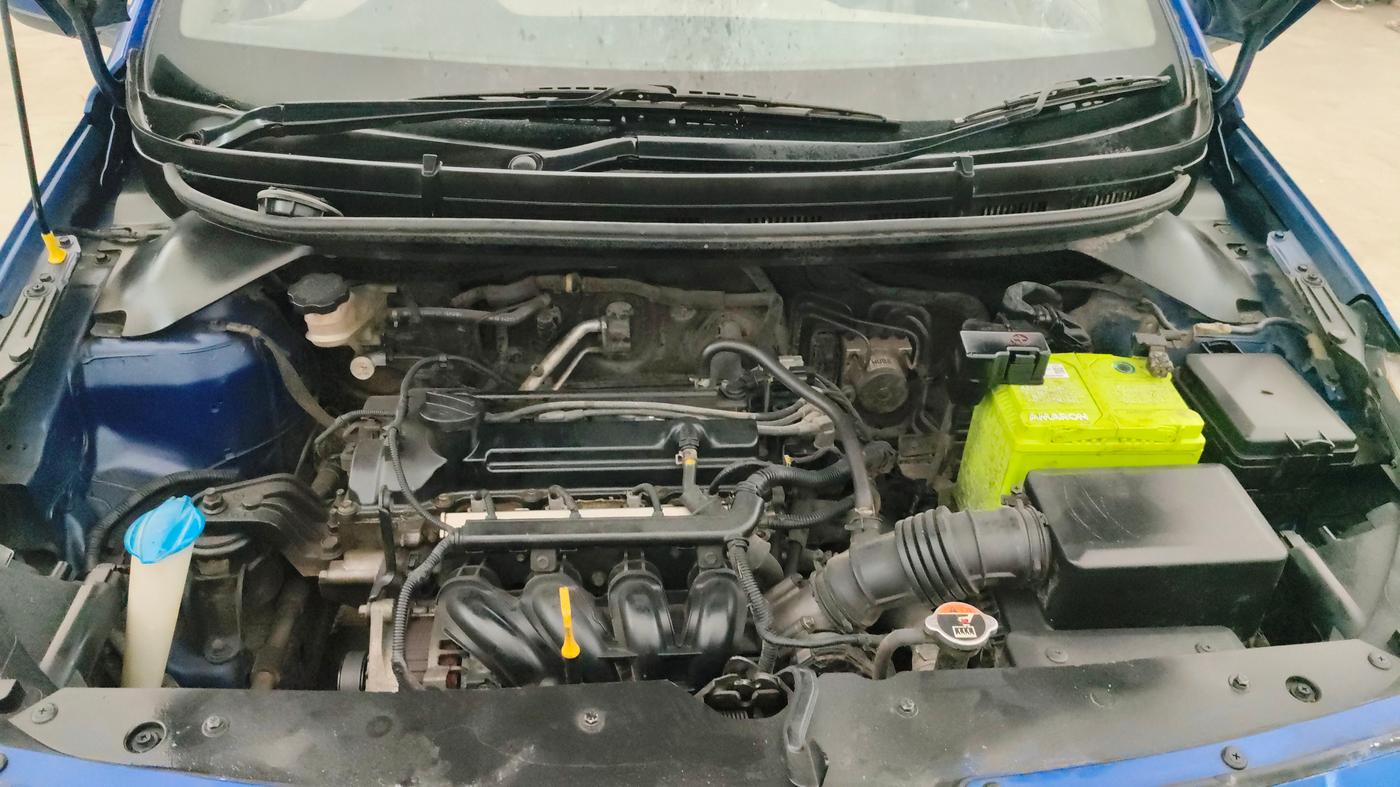 2015 Hyundai Elite i20 SPORTZ 1.2, Petrol, Manual, 98,270 km, Engine View