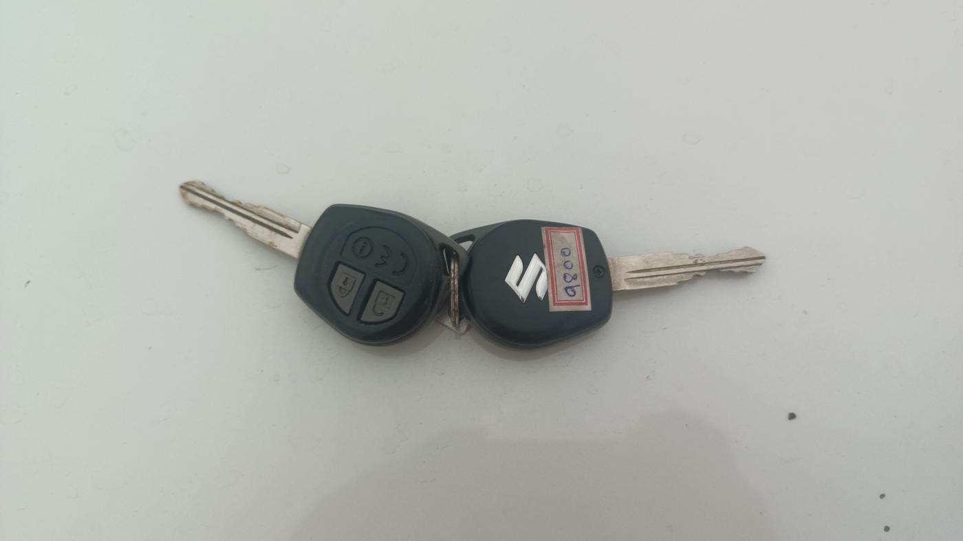 2016 Maruti Vitara Brezza ZDI, Diesel, Manual, 79,312 km, Key Close Up
