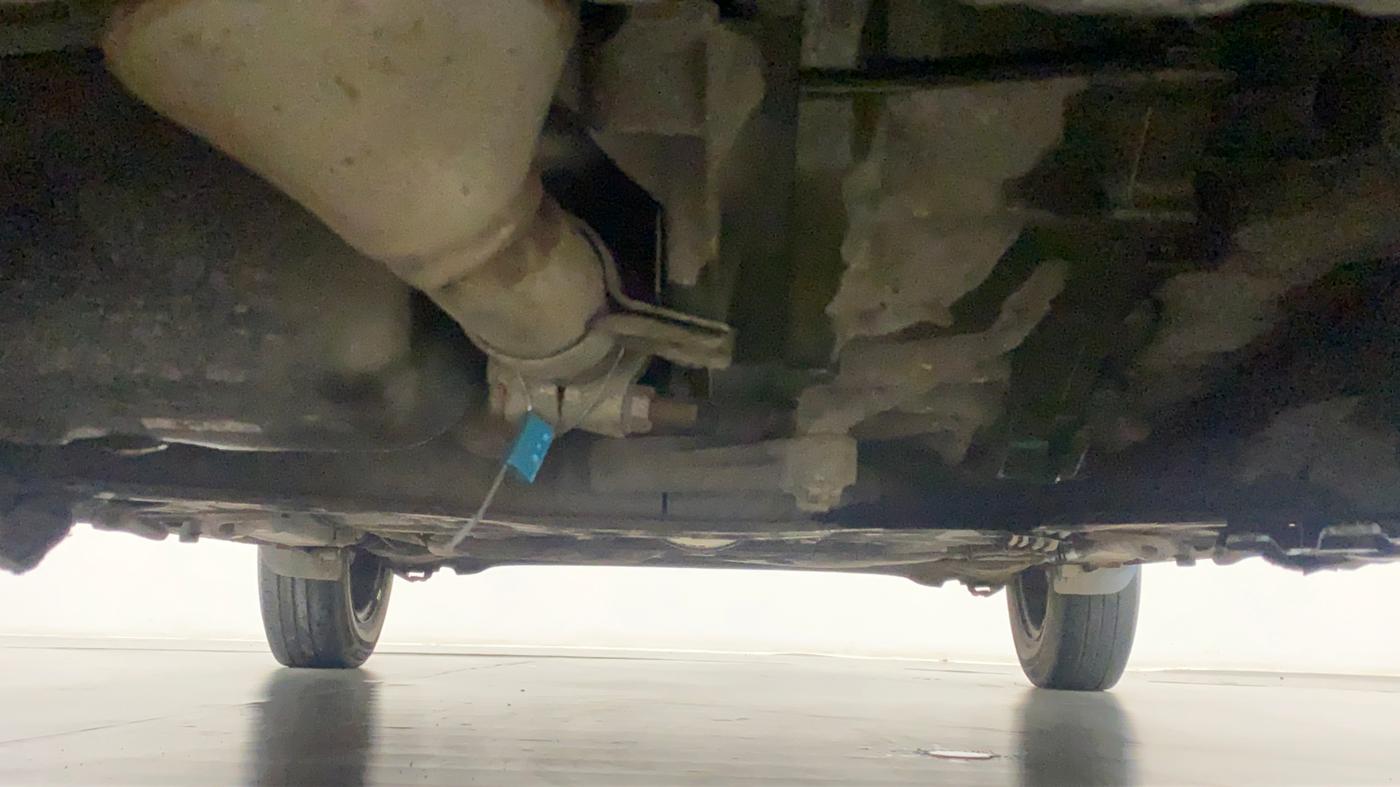 2017 Maruti Dzire VDI, Diesel, Manual, 58,679 km, Front Underbody