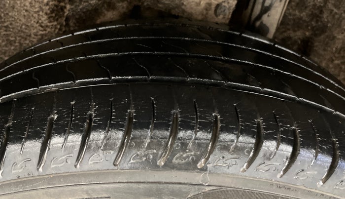 2020 Maruti Vitara Brezza VXI, Petrol, Manual, 37,328 km, Left Rear Tyre Tread