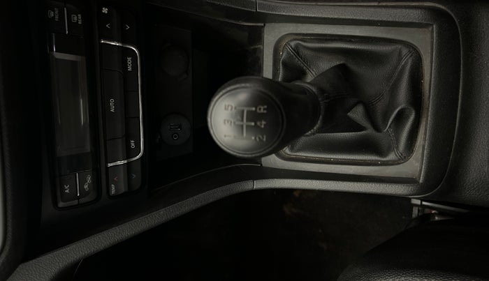 2020 Maruti Vitara Brezza VXI, Petrol, Manual, 37,328 km, Gear Lever