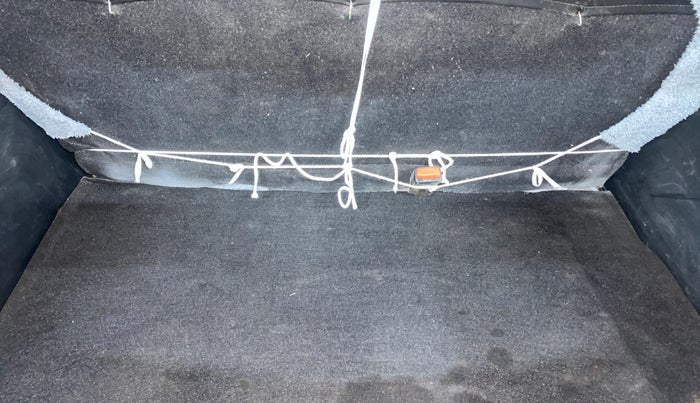 2017 Hyundai Grand i10 SPORTZ (O) 1.2 KAPPA VTVT, Petrol, Manual, 81,604 km, Boot Inside