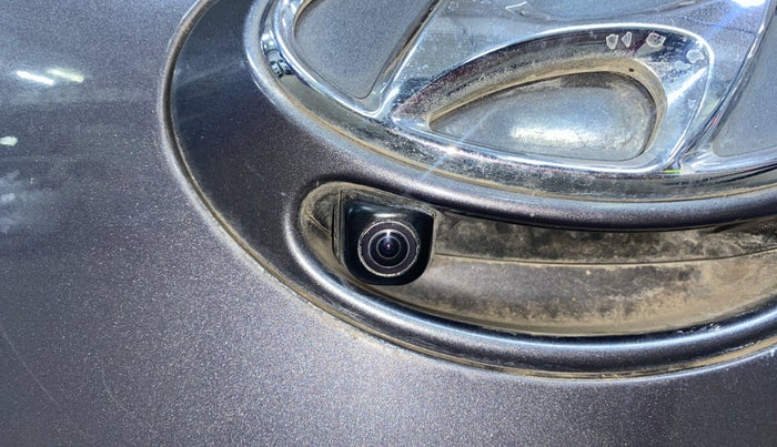 2017 Hyundai Grand i10 SPORTZ (O) 1.2 KAPPA VTVT, Petrol, Manual, 81,604 km, Parking Camera