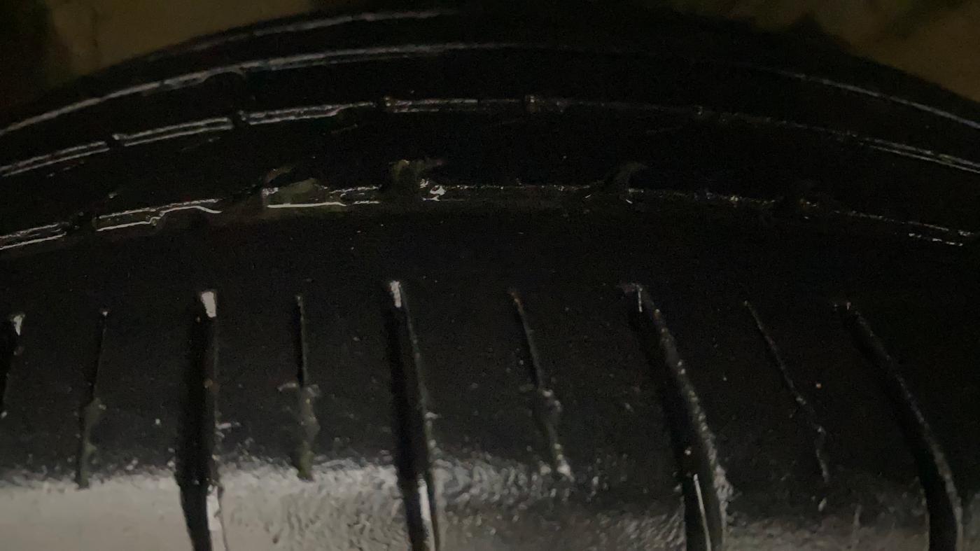 2019 KIA SELTOS GTX 1.4 PETROL, Petrol, Manual, 34,413 km, Right Front Tyre Tread
