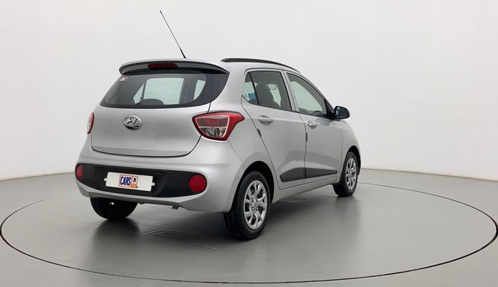 2018 Hyundai Grand i10 SPORTZ 1.2 KAPPA VTVT, Petrol, Manual, 31,289 km, Right Back Diagonal
