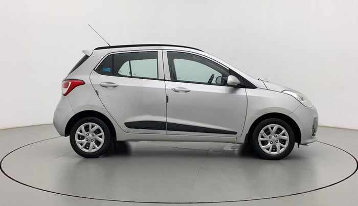 2018 Hyundai Grand i10 SPORTZ 1.2 KAPPA VTVT, Petrol, Manual, 31,289 km, Right Side View