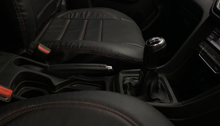 2019 Maruti Vitara Brezza ZDI, Diesel, Manual, 1,15,226 km, Gear Lever
