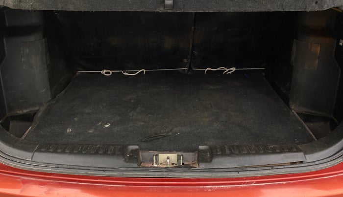 2019 Maruti Vitara Brezza ZDI, Diesel, Manual, 1,15,226 km, Boot Inside