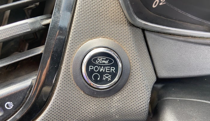 2015 Ford Fiesta TITANIUM DIESEL, Diesel, Manual, 1,32,713 km, Keyless Start/ Stop Button