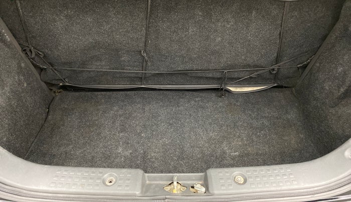 2010 Maruti Swift VXI ABS, Petrol, Manual, 69,679 km, Boot Inside