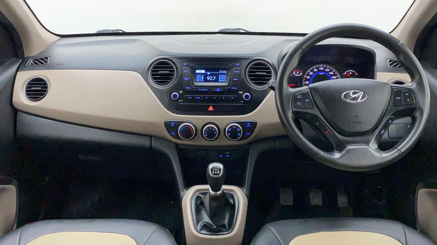 2016 Hyundai Grand i10 ASTA (O) 1.2 KAPPA VTVT, Petrol, Manual, 15,069 km, Dashboard