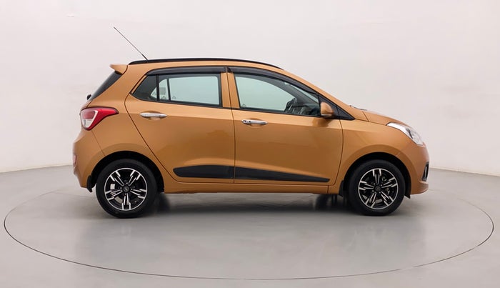 2016 Hyundai Grand i10 ASTA (O) 1.2 KAPPA VTVT, Petrol, Manual, 15,069 km, Right Side View