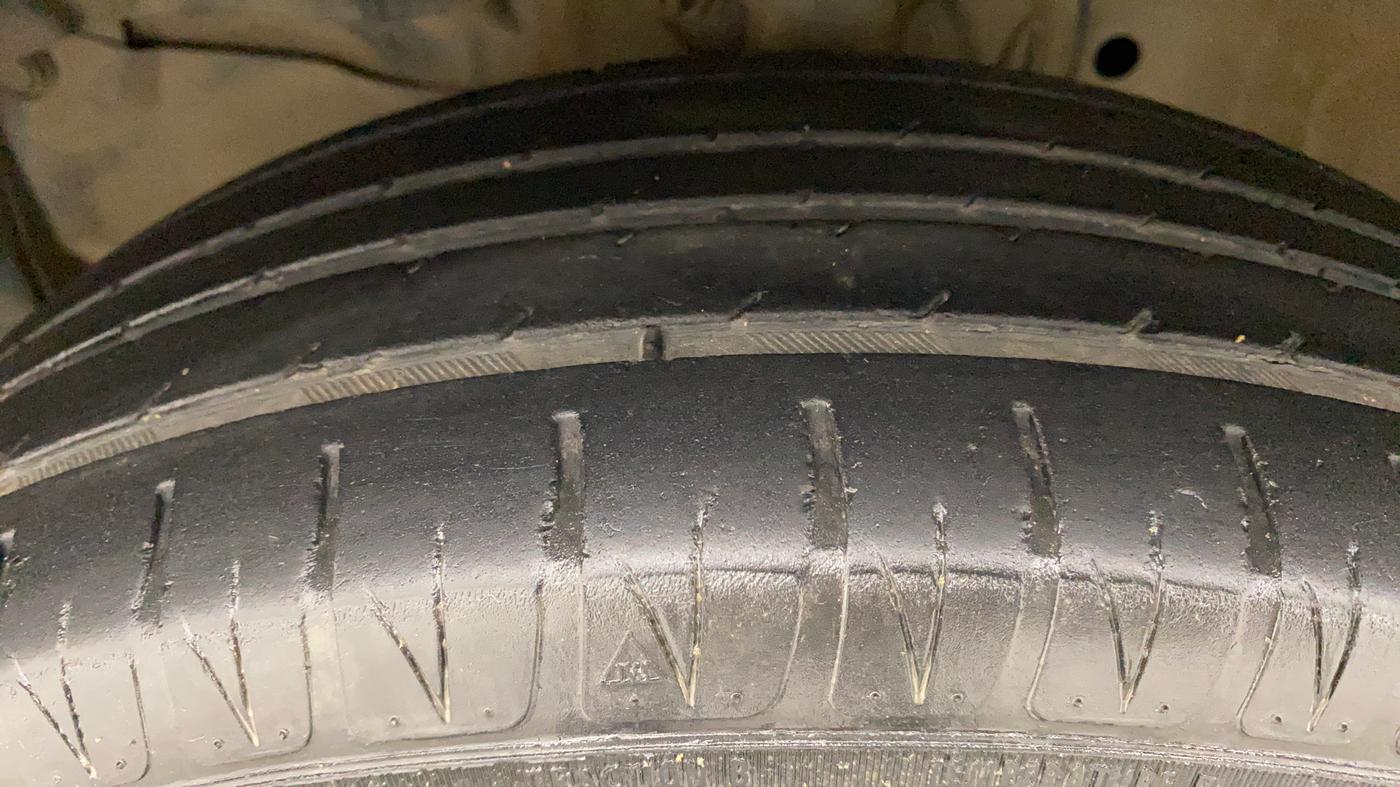 2017 Honda Jazz 1.2L I-VTEC V AT, Petrol, Automatic, 79,869 km, Left Front Tyre Tread
