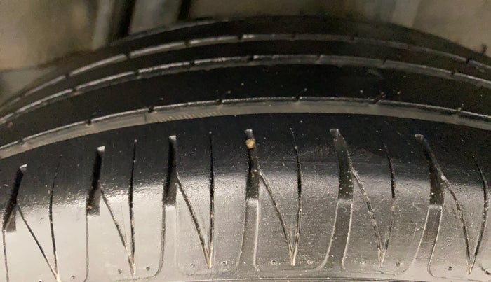 2017 Honda Jazz 1.2L I-VTEC V AT, Petrol, Automatic, 79,869 km, Left Rear Tyre Tread