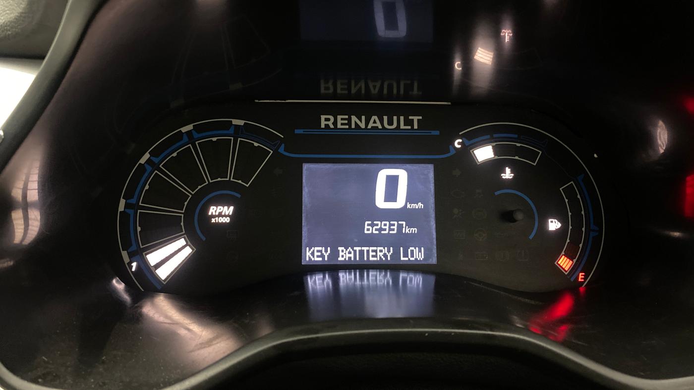 2022 Renault TRIBER RXZ, Petrol, Manual, 62,909 km, Odometer Image