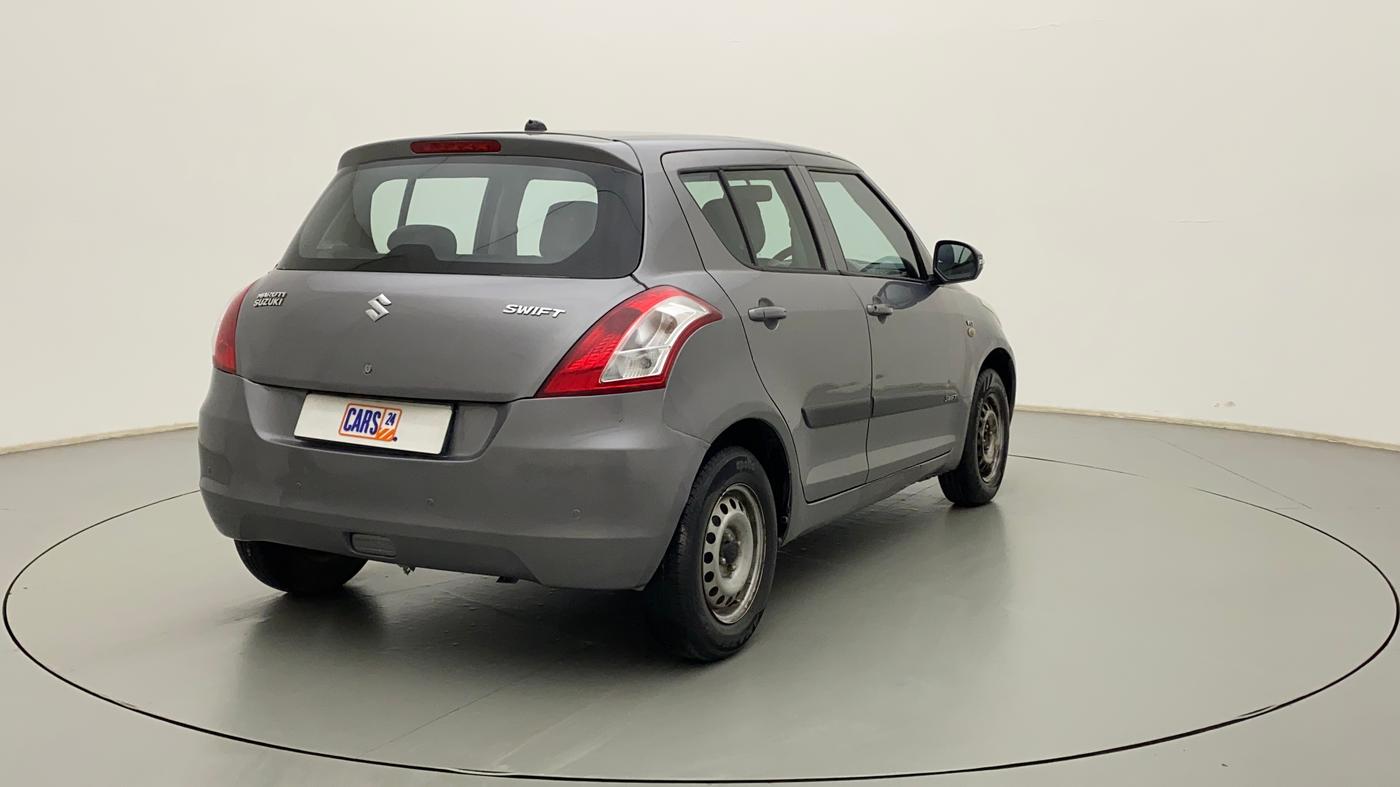 2015 Maruti Swift LXI (O), CNG, Manual, 61,441 km, Right Back Diagonal
