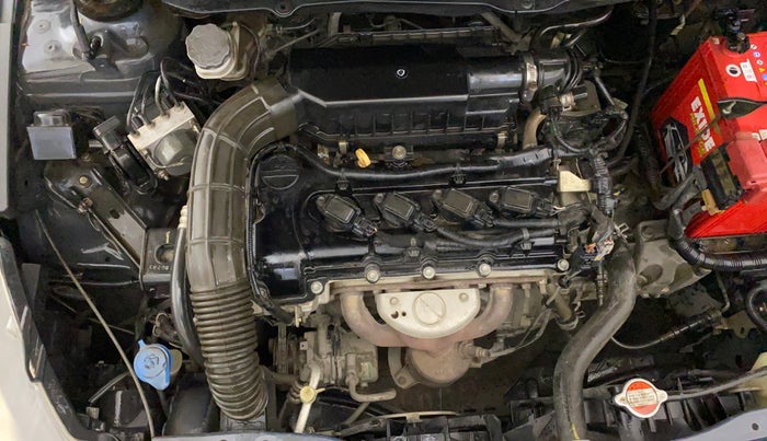 2018 Maruti Ciaz DELTA 1.5 SHVS MT PETROL, Petrol, Manual, 84,113 km, Engine View - Right
