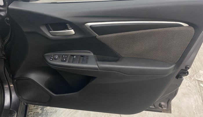 2017 Honda WR-V 1.2L I-VTEC VX MT, Petrol, Manual, 63,392 km, Driver Side Door Panels Control