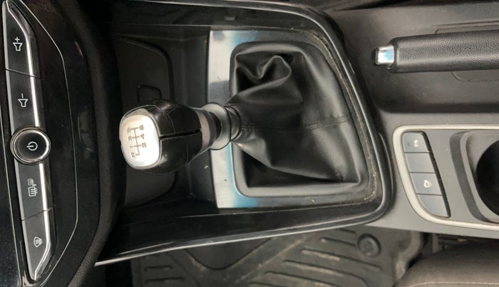 2020 MG HECTOR SHARP 2.0 DIESEL, Diesel, Manual, 1,09,948 km, Gear Lever